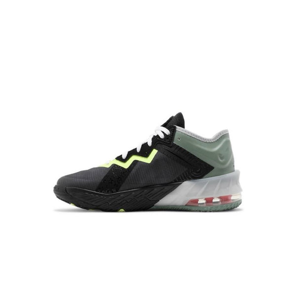 Nike Lebron 18 Low Space Jam Bugs Bunny Marvin the Martian Grade School